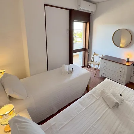 On The By Amcf * Alvor